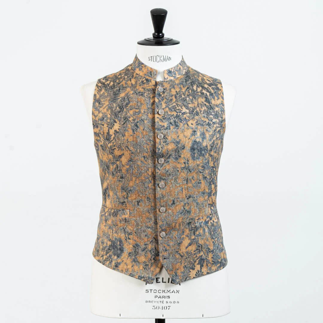 Waistcoats Vests Gilet Bespoke Tailored for men De Oost Bespoke